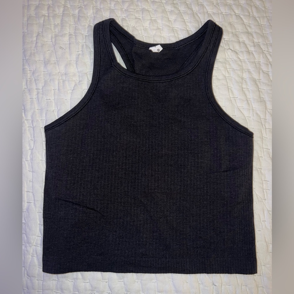Lululemon Black Ebb to Street Crop